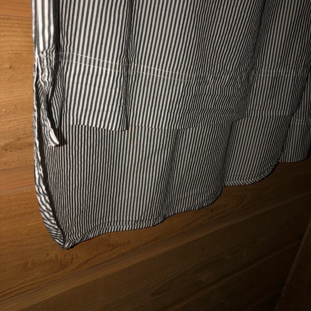 J.Crew striped hi lo blouse size 2 White and blue chambray stripes 100% cotton